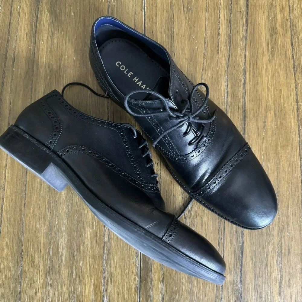 Cole Haan Wayne Cap oxfords black dress shoes
